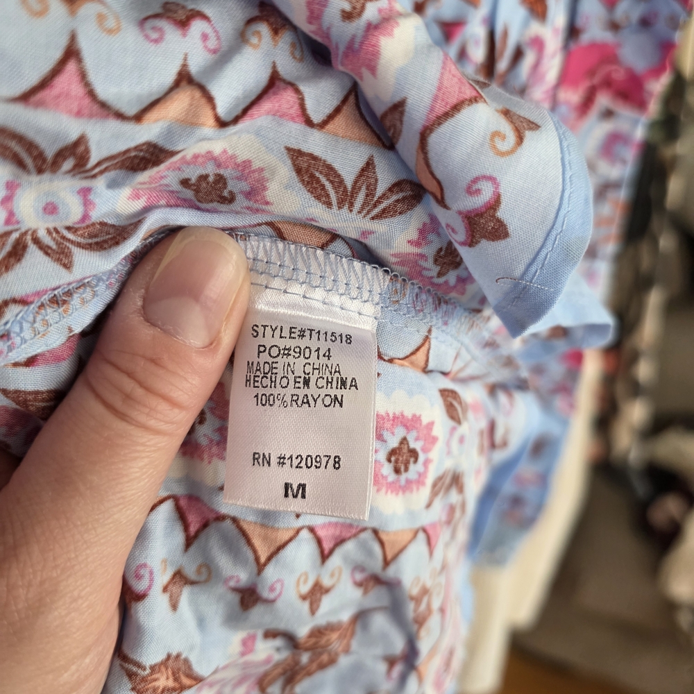 Entro Floral Top in Blue and Pink - Picture 6 of 7
